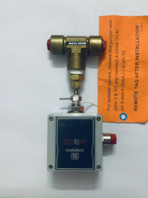 Sierra 620S-RFQ-3970 mass flow meter for accurate gas flow measurement, featuring a 0.75-inch tee connection.