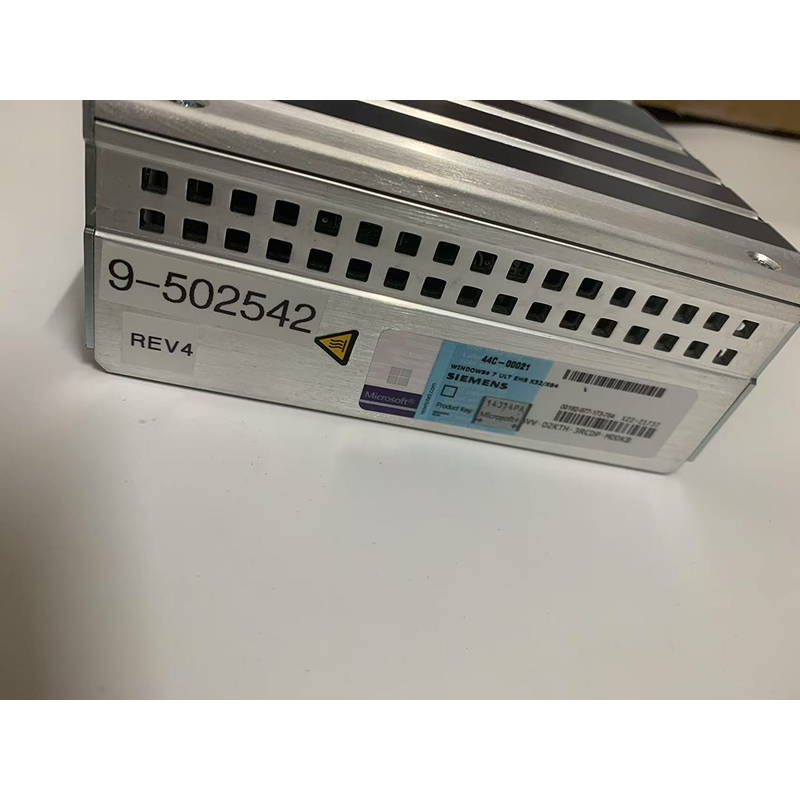 6AG4141-3CB04-0JA0 SIMATIC IPC427E Microbox PC Core i3-6102E.